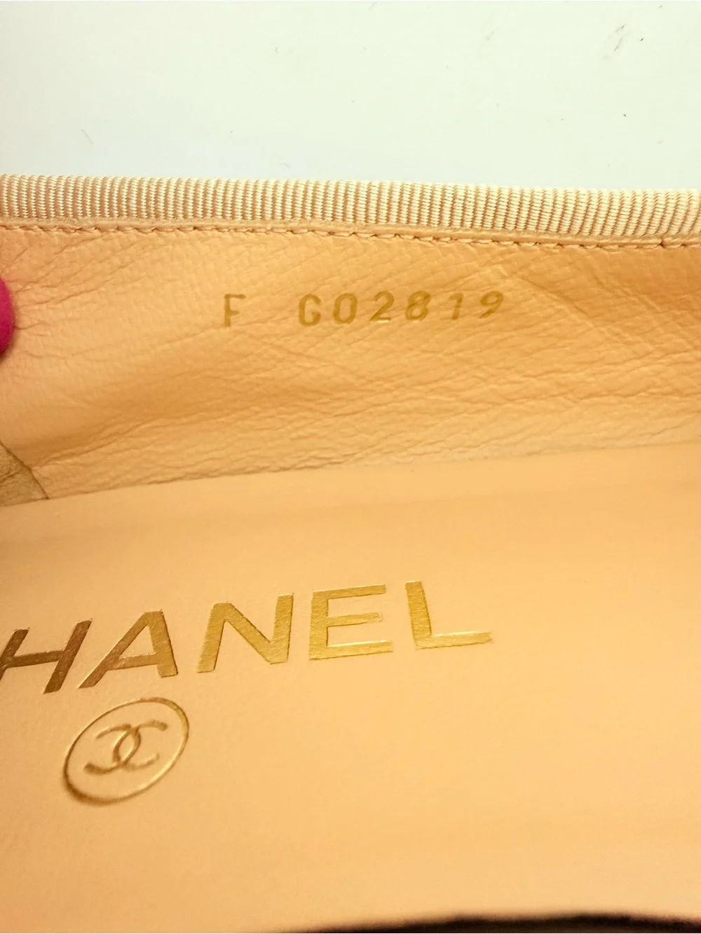 CHANEL Beige Black Cap Toe CC Logo Ballet Flats Lambskin Leather Shoes EU 38